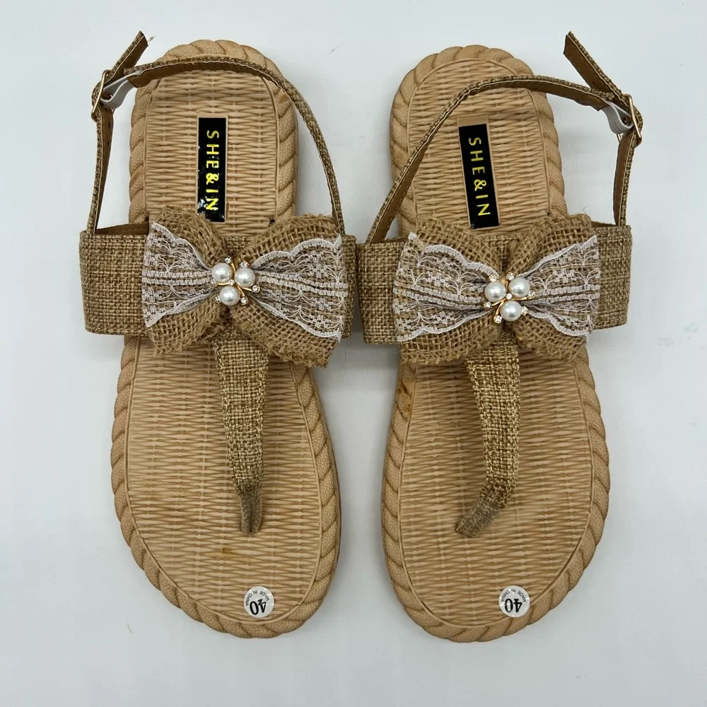 She & In Bow Sandals - Picture 7 of 9